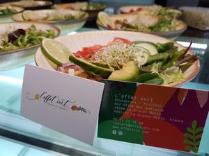 coordonnées at L'Effet Vert in La Grande-motte