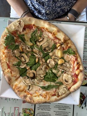 Vegan pizza   at Earth Bistro in Temecula