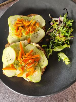 Hummus bread at Art Cafe Bar in Bled