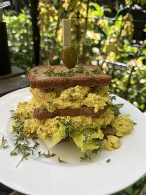 vEgg  at Café Nullpunkt in Berlin