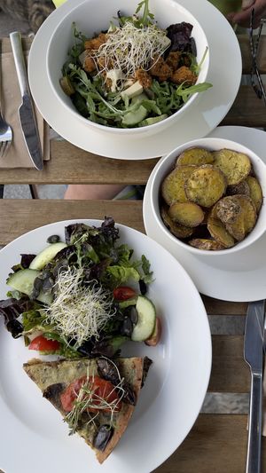 Lunch  at Café Nullpunkt in Berlin