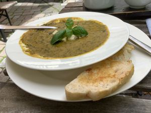 Soup and bread at Café Nullpunkt in Berlin