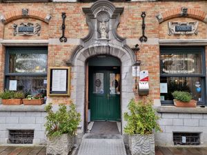 Entrance at Burg at Delaney's in Bruges