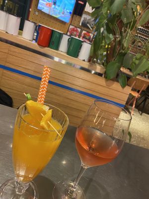 OJ and rosé  at Hors Categorie in Girona