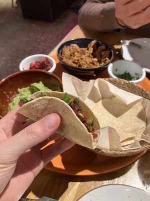 Tacos con jackfruit  at Hors Categorie in Girona