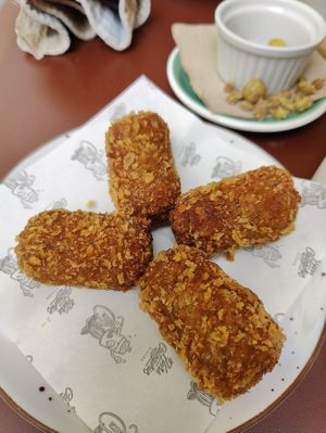  at Hors Categorie in Girona