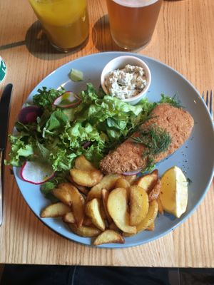 ”Fish” and chips at RoseHip Bistro - Pylimo in Vilnius