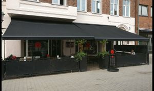 Outside at Sushinu AB in Ystad