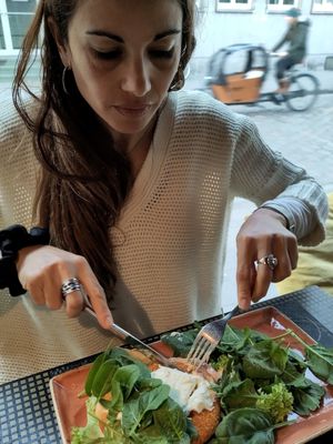 Burger without bun (and with extra salad) = nice option at Peter Pane in Muenster