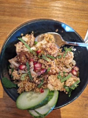 Lekkere quinoa voorgerecht at Colors in Wageningen