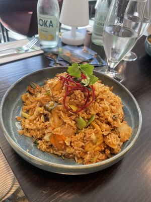 rice with vegetables (mostly onions) and tofu  at YumYum - i City in Vasteras