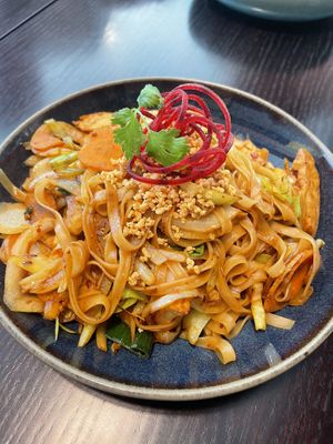 rice noodles with vegetables (again, mostly onions) and tofu  at YumYum - i City in Vasteras