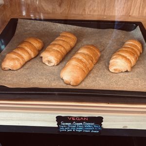 Vegan Guava Cream Cheese at Natural World Market & Cafe in Redondo Beach