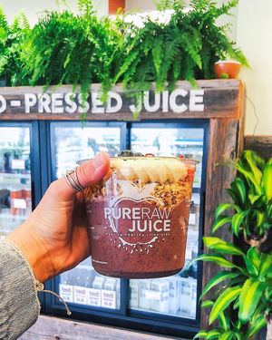 At Pure Raw Juice, We offer a wide variety of plant-based menu items to Fuel Your Healthy Lifestyle!  at Pure Raw Juice - Hampden in Baltimore