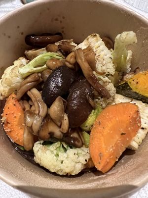 Roasted veg salad  at Little Tree Food 小小樹食 - Xiǎo Xiǎo Shù Shí in Taipei