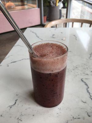 Fresh juice. Delicious.  at Little Tree Food 小小樹食 - Xiǎo Xiǎo Shù Shí in Taipei