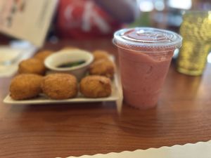 Smoothie, ask not to put milk to make it vegann  at Hoa Sen Vegetarian Restaurant in Garden Grove