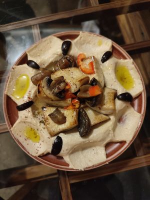 Mushroom hummus at Wardah in Jeju