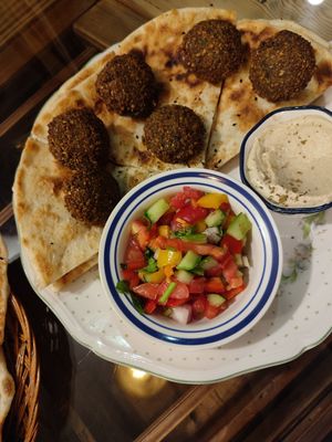 Falafel plate at Wardah in Jeju