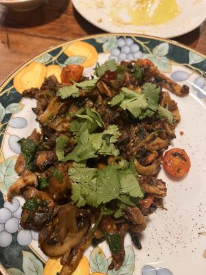 Mushroom Yemen food  at Wardah in Jeju