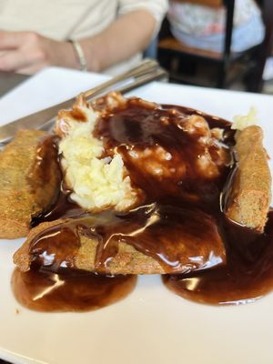 Bangers ‘n’ mash (125.000 VND)  at Filthy Vegan in Ho Chi Minh City