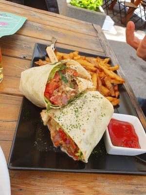Flamingo burrito at Green Flamingo in Innsbruck