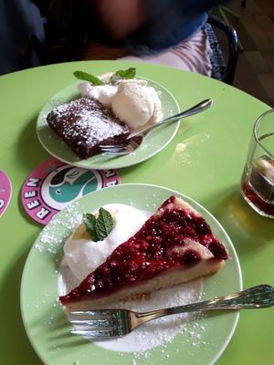  at Green Flamingo in Innsbruck