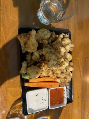 Cauliflower Wings  at Green Flamingo in Innsbruck
