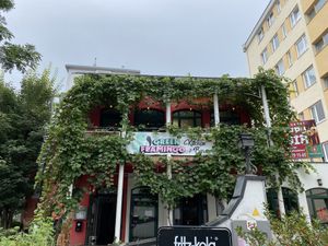 The outside of the restaurant  at Green Flamingo in Innsbruck