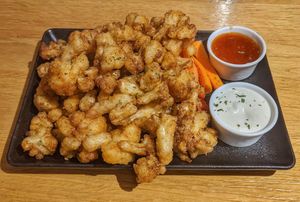 Cauliflower Wings (8/10) at Green Flamingo in Innsbruck