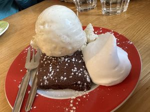 Brownie  at Green Flamingo in Innsbruck