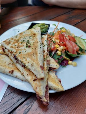 quesadillas at Green Flamingo in Innsbruck