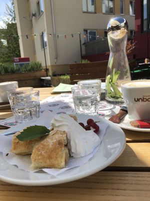 Apfelstrudel and Cappuccino  at Green Flamingo in Innsbruck