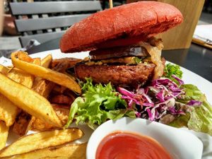 Mouthwatering burger at Green Flamingo in Innsbruck