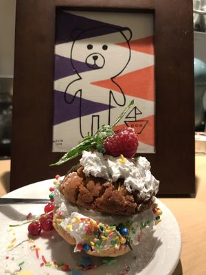 Cookie Burger at Green Flamingo in Innsbruck