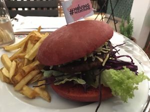 Flamingo burger at Green Flamingo in Innsbruck