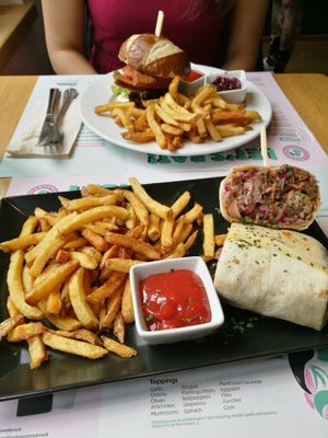 Johnny Burrito 2.0 at Green Flamingo in Innsbruck