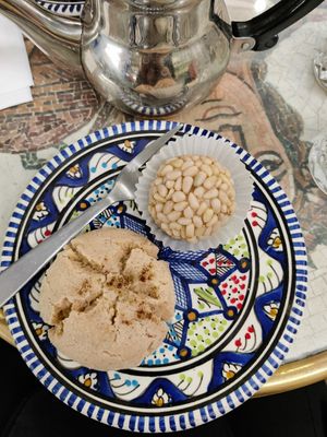  at Delices des Tunis in Toulouse