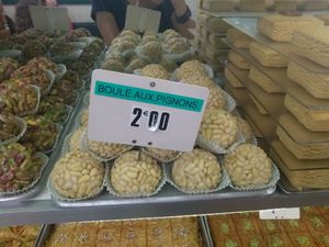 Boule aux pignons (vegan) at Delices des Tunis in Toulouse