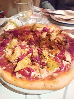 Pizza at VEGA - Alamo in Madrid