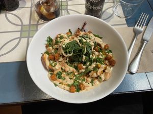 Bowl marroquí  at VEGA - Alamo in Madrid