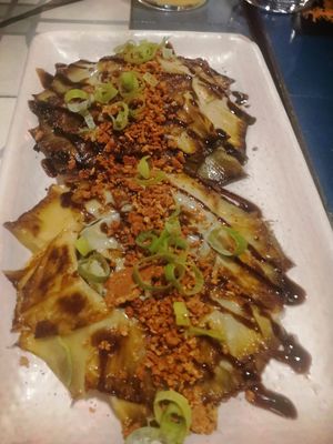 Alcachofas con crujiente de bacon at VEGA - Alamo in Madrid