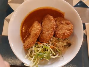 Main / jackfruit katsu curry at VEGA - Alamo in Madrid
