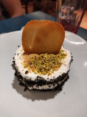 Carrot Guinness cake at VEGA - Alamo in Madrid