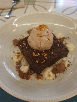 Brownie at VEGA - Alamo in Madrid