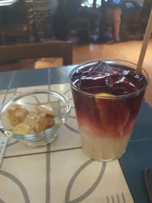 Tinto de verano with free starter at VEGA - Alamo in Madrid
