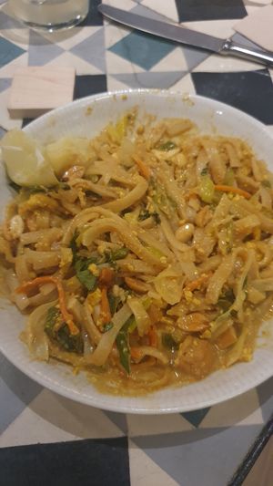 Pad thai at VEGA - Alamo in Madrid