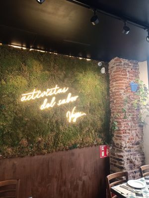 Salón interior at VEGA - Alamo in Madrid
