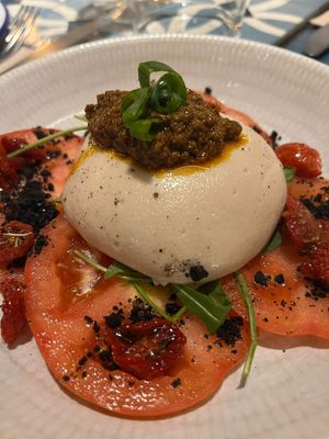 Burrata at VEGA - Alamo in Madrid