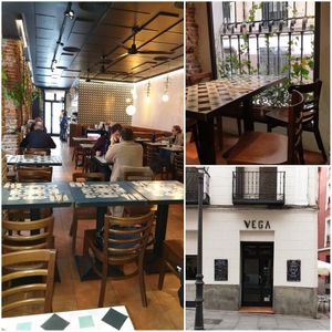Just around the corner of the Plaza de Españha at VEGA - Alamo in Madrid